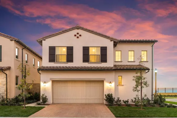 Irvine, CA 92618,100 Glydon