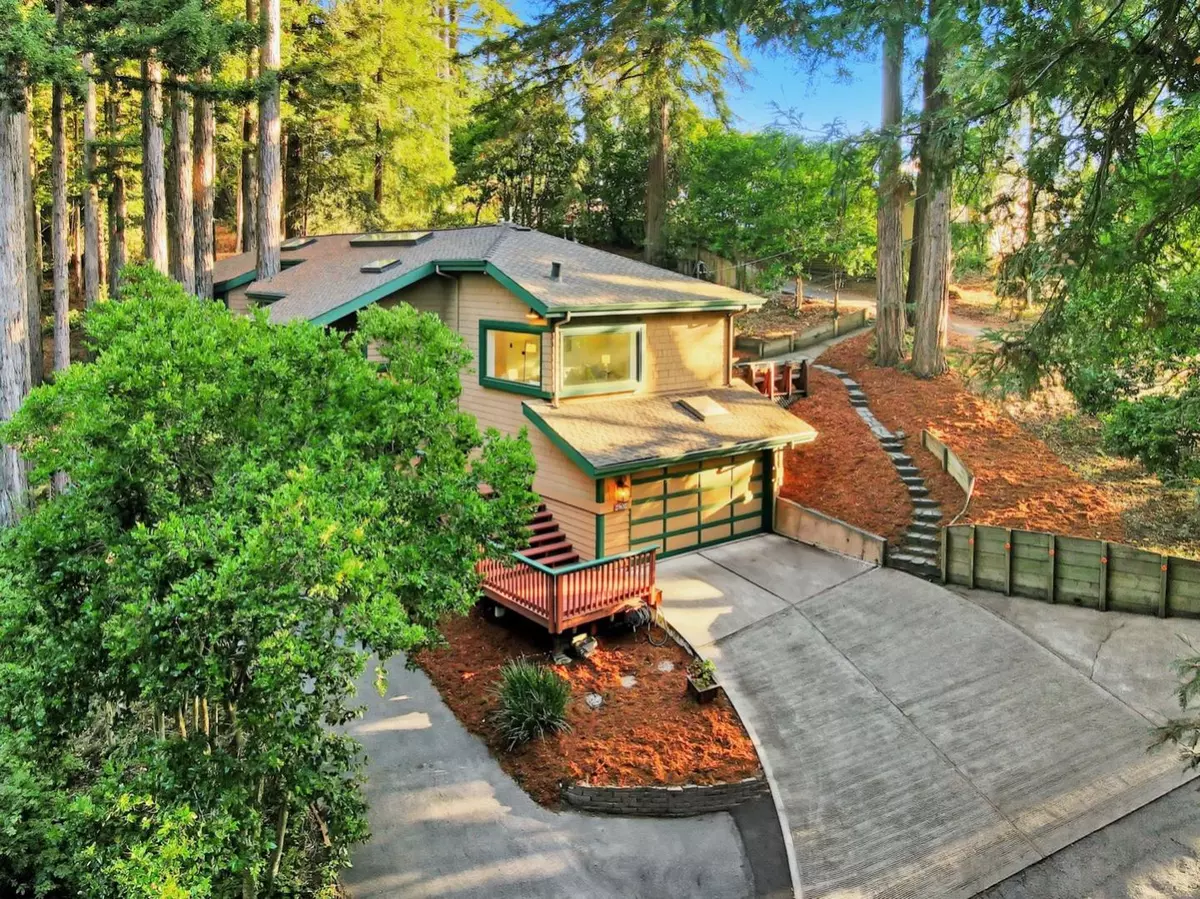 Ben Lomond, CA 95005,620 Condor AVE