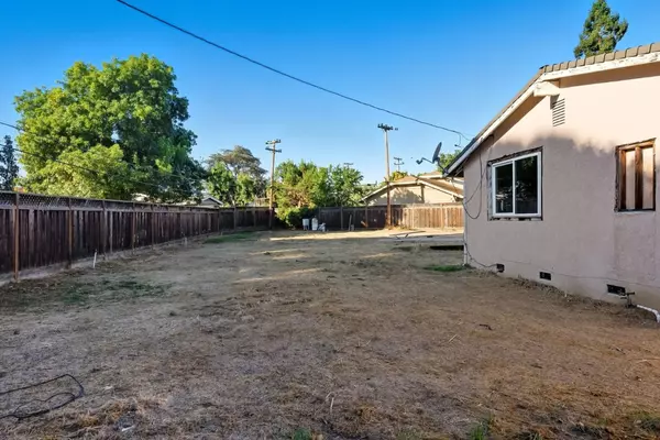 San Jose, CA 95130,3928 Caxton CT