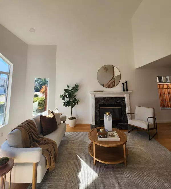 Cupertino, CA 95014,10161 Stern AVE