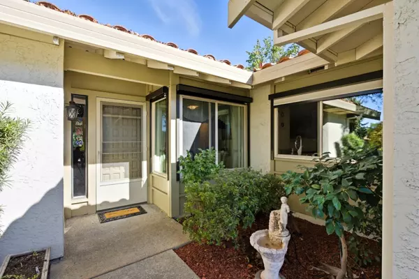 San Jose, CA 95135,8423 Chenin Blanc LN