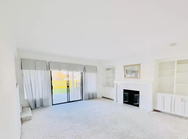 Hollister, CA 95023,808 Duffin DR