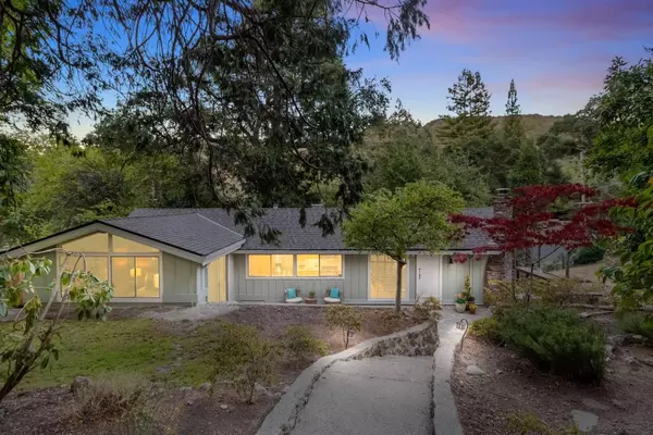1019 Los Trancos RD, Portola Valley, CA 94028