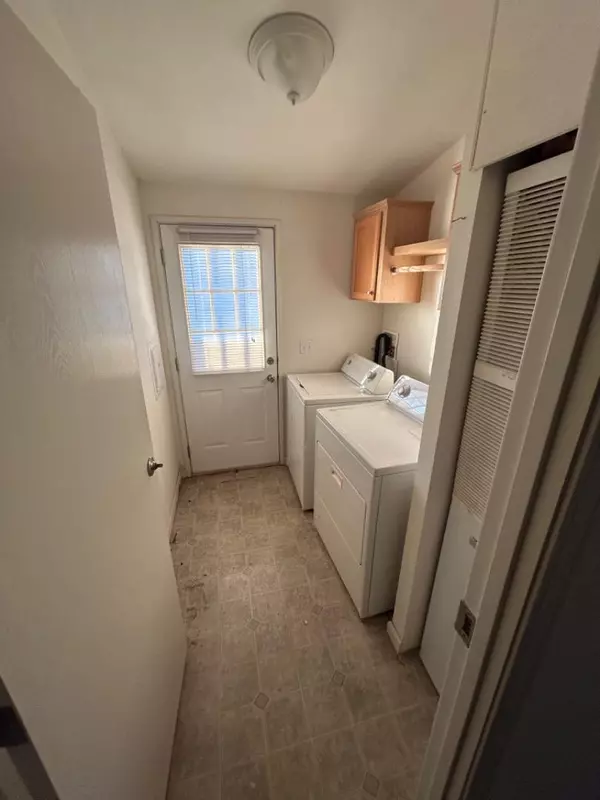 Marina, CA 93933,347 Carmel AVE 2