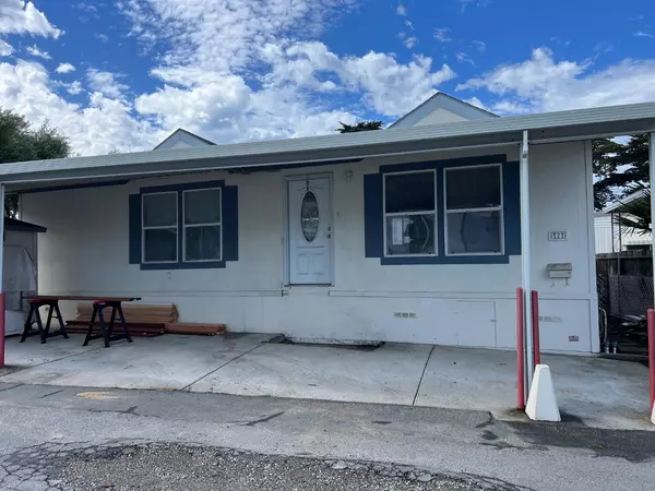 347 Carmel AVE 2, Marina, CA 93933