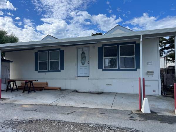 347 Carmel AVE 2, Marina, CA 93933