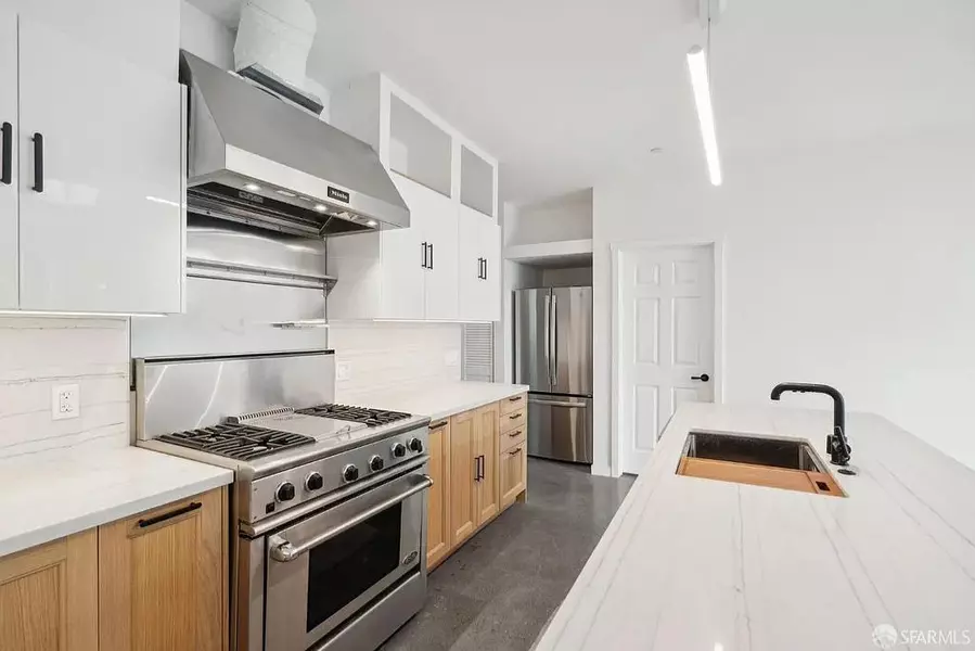 760 14th ST B, San Francisco, CA 94114