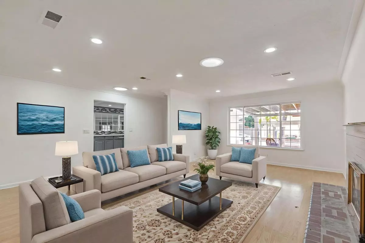 Milpitas, CA 95035,1087 Starlite DR