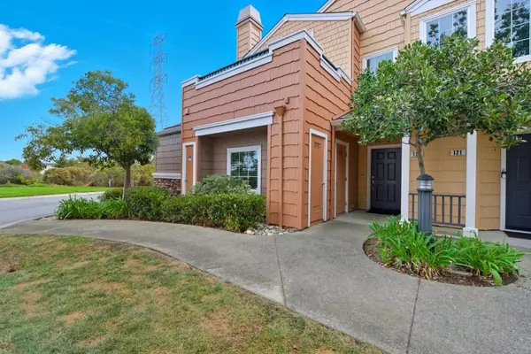 Redwood City, CA 94065,123 Positano CIR 406