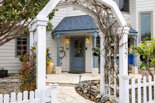 Pacific Grove, CA 93950,127 16th ST