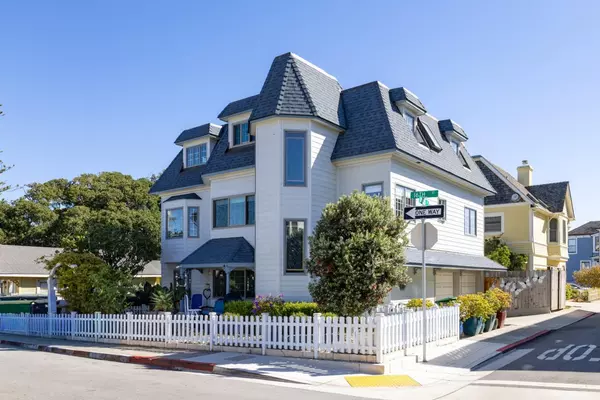 127 16th ST, Pacific Grove, CA 93950