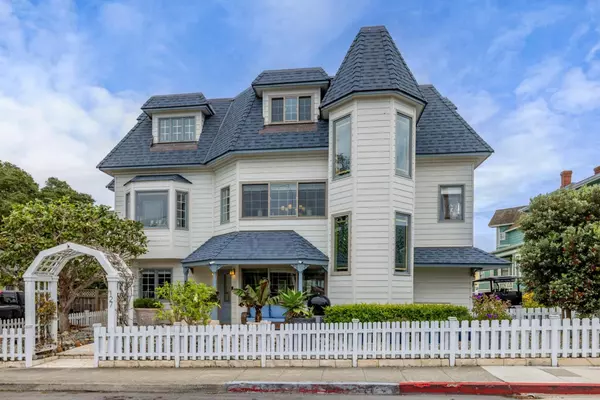 Pacific Grove, CA 93950,127 16th ST