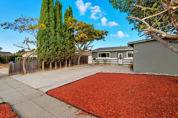 San Jose, CA 95122,2181 Evelyn AVE