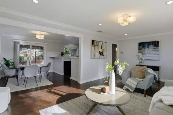 San Jose, CA 95122,2181 Evelyn AVE