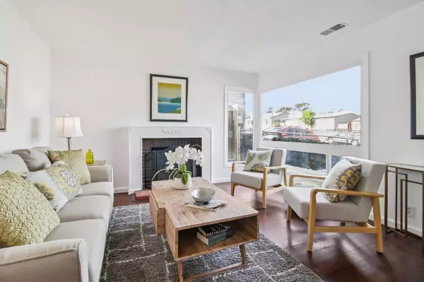 South San Francisco, CA 94080,3 Bradford