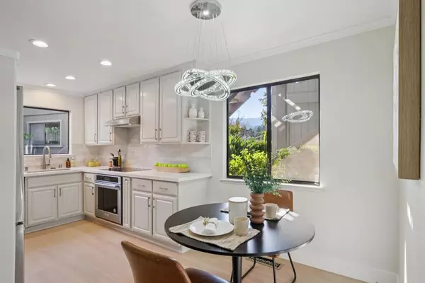 Saratoga, CA 95070,14355 Saratoga AVE A