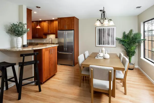 Mountain View, CA 94043,347 Sierra Vista AVE 10