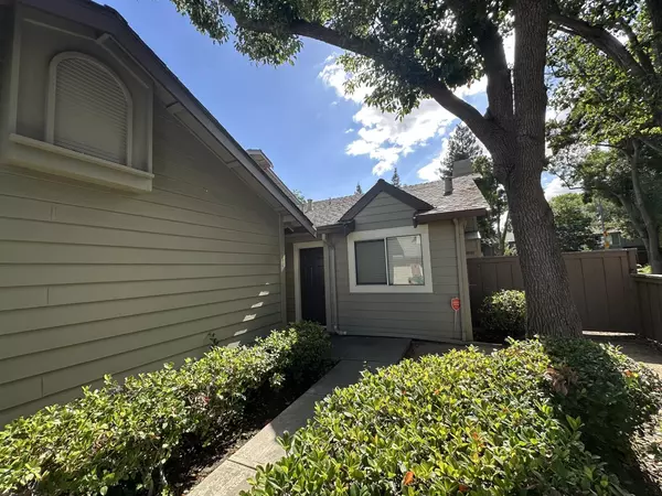 San Jose, CA 95136,92 Frontier Trail DR
