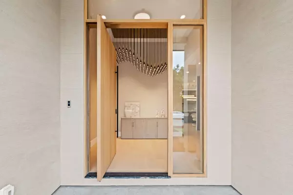 Los Altos, CA 94024,1901 Alford AVE