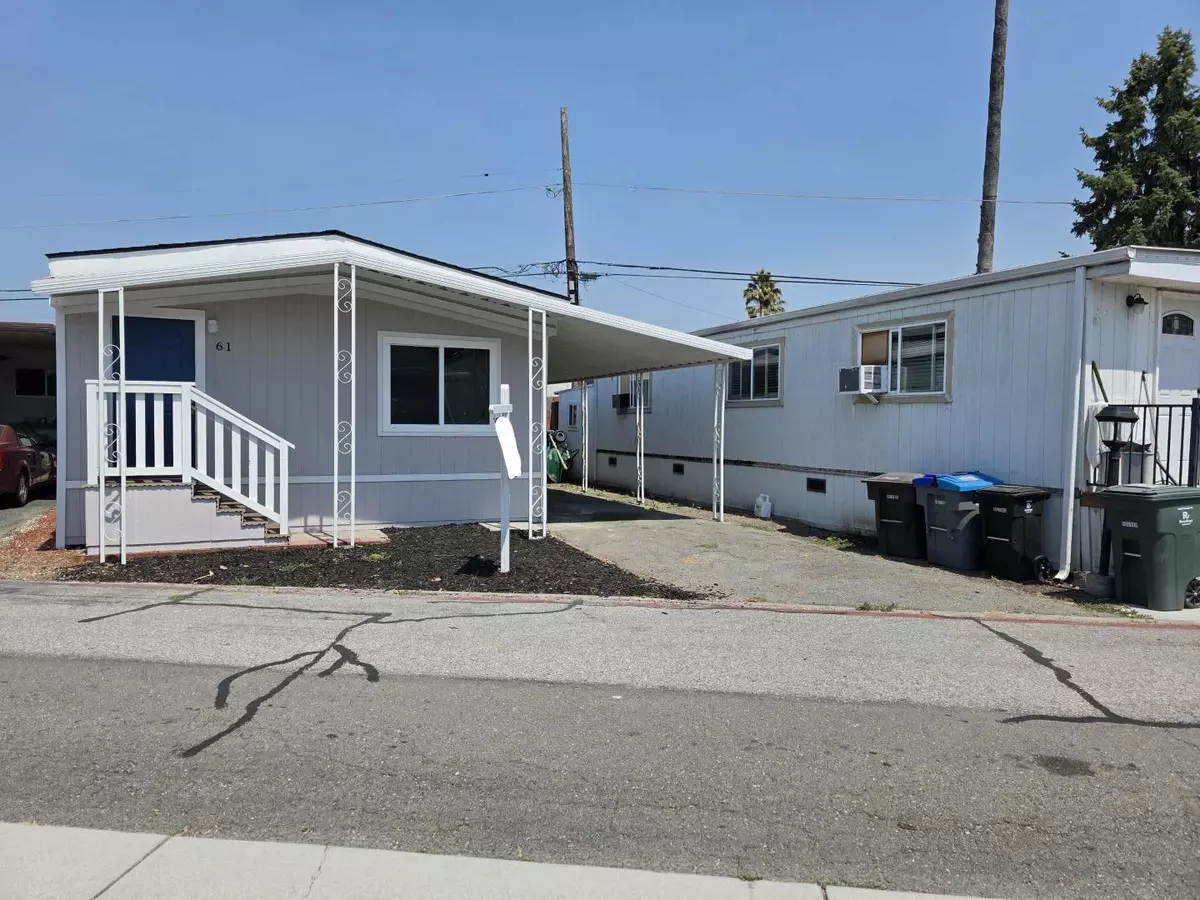Mountain View, CA 94043,440 Moffett BLVD 61