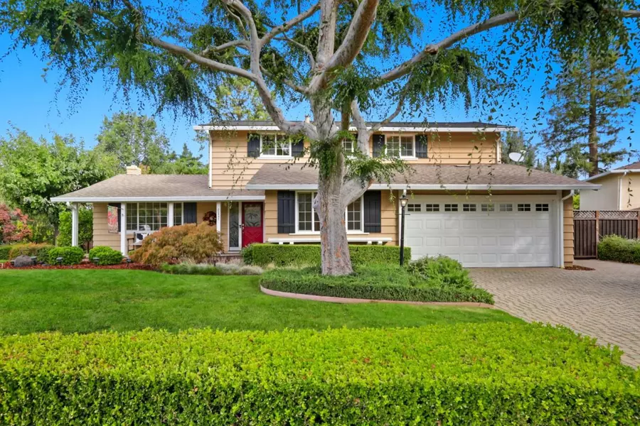 20557 Deerpark CT, Saratoga, CA 95070