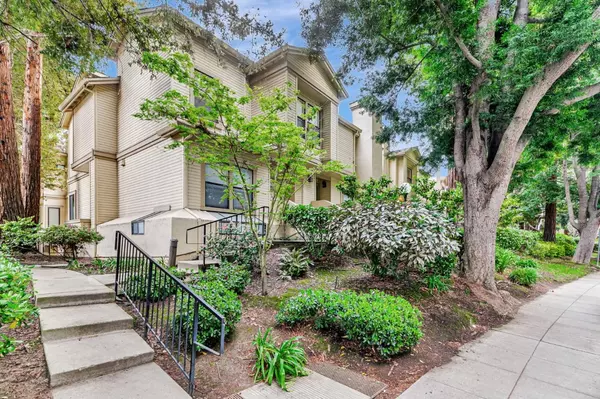 Sunnyvale, CA 94086,926 La Mesa TER E