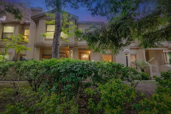 Sunnyvale, CA 94086,926 La Mesa TER E