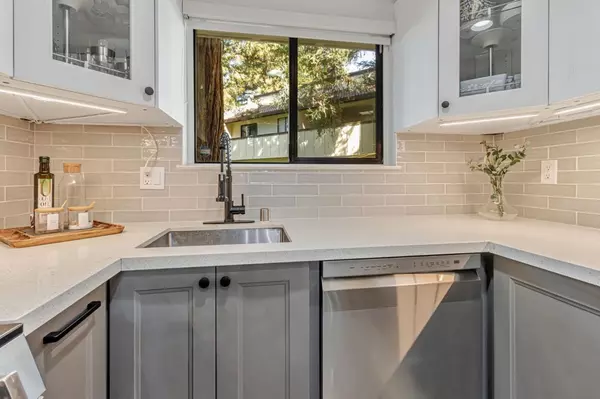 San Jose, CA 95124,3328 Kimber CT 21