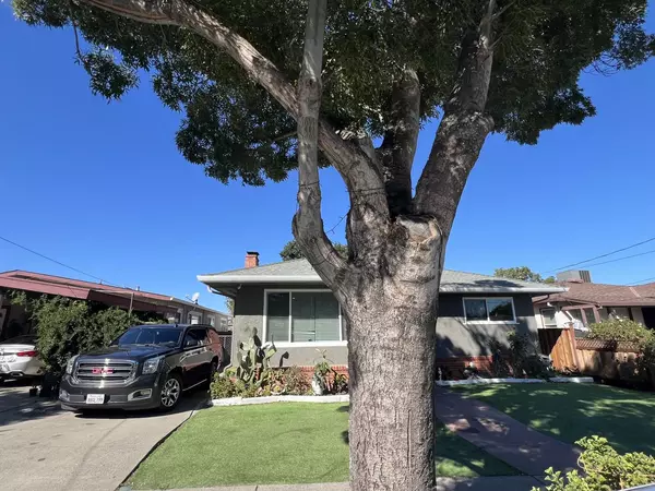 Pittsburg, CA 94565,102 Dimaggio AVE