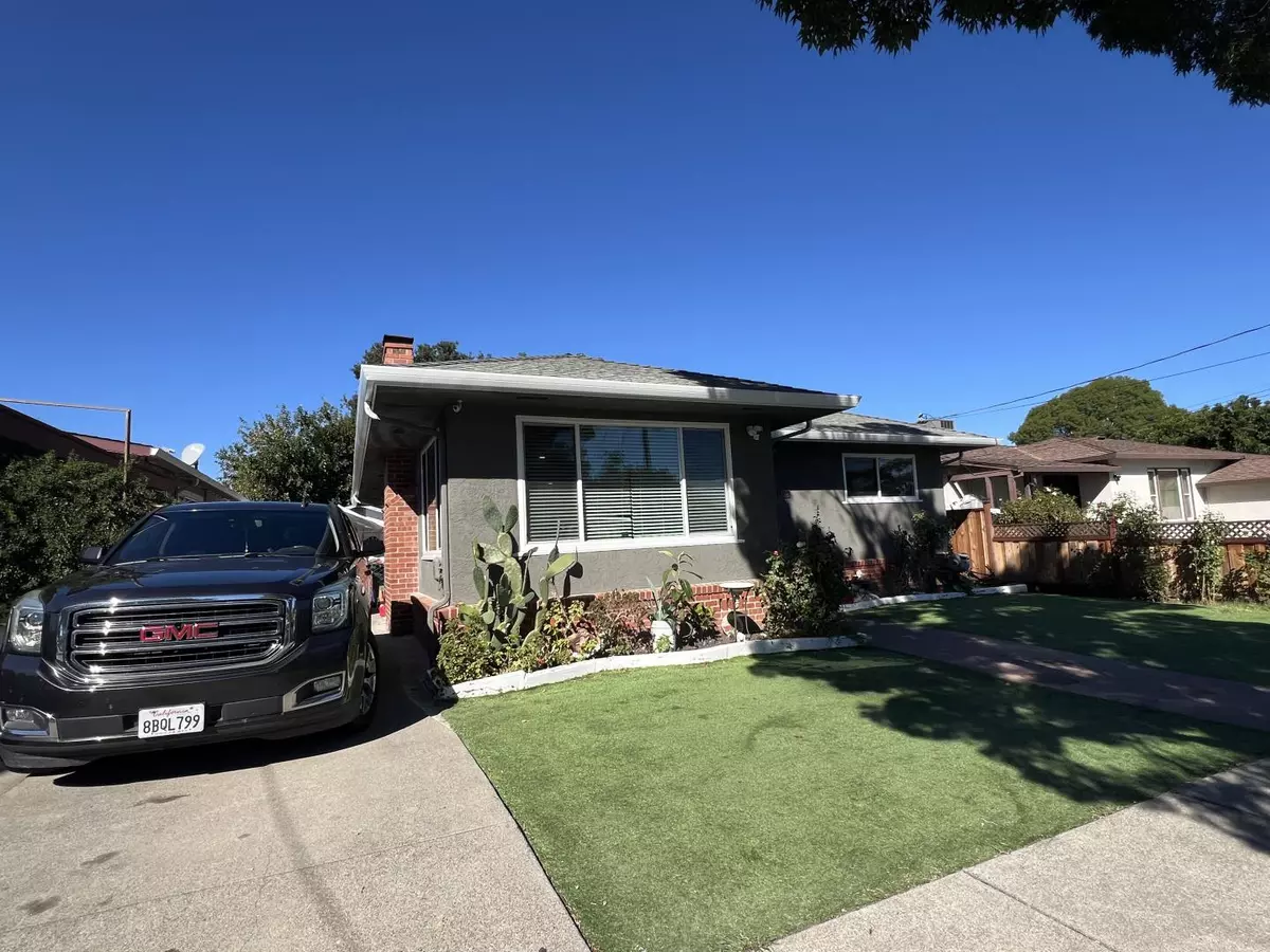 Pittsburg, CA 94565,102 Dimaggio AVE