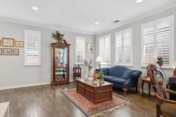 Gilroy, CA 95020,125 Lusitano WAY