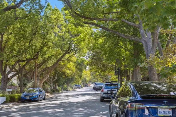 Menlo Park, CA 94025,308 Yale RD