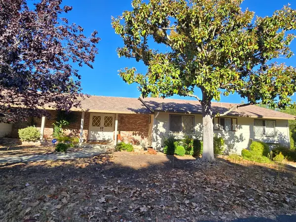 Los Altos Hills, CA 94022,12130 Foothill LN