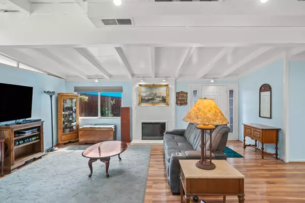 Santa Clara, CA 95051,1496 McPherson ST