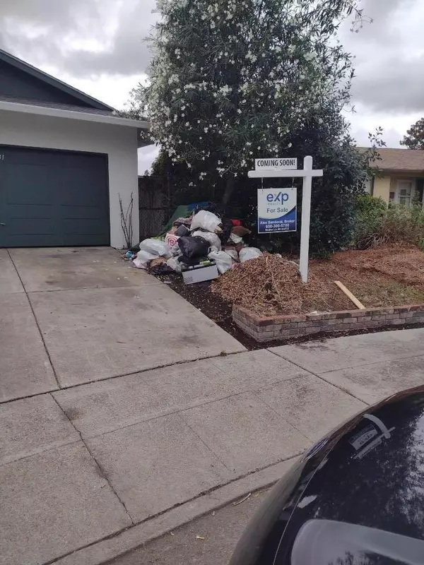 Livermore, CA 94551,4831 Zinnia CT