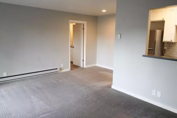 Mountain View, CA 94043,500 W Middlefield RD 122