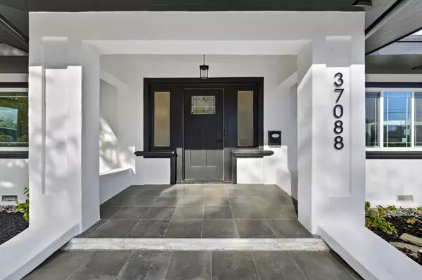 Newark, CA 94560,37088 Arden ST