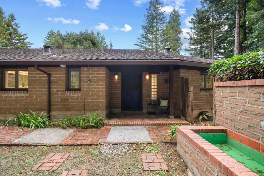 205 Grandview DR, Woodside, CA 94062