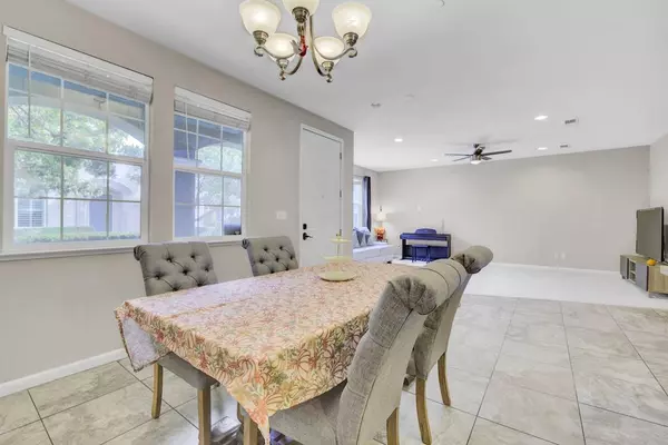 Gilroy, CA 95020,7934 Spanish Oak CIR