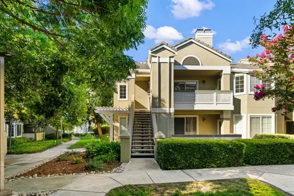 5981 Lake Hennessy CT, San Jose, CA 95123