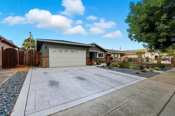 221 Seabiscuit DR, San Jose, CA 95111