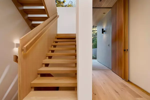 Palo Alto, CA 94301,1480 Bryant ST