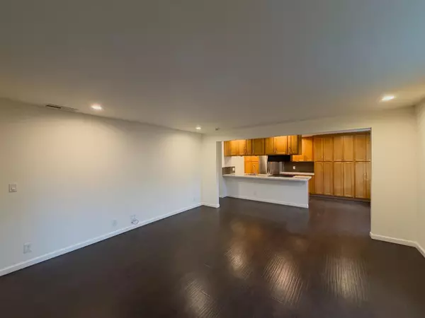 San Jose, CA 95116,1340 E William CT