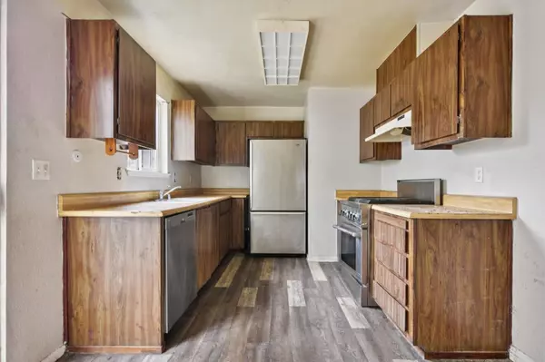 Sacramento, CA 95842,4832 Don Julio BLVD