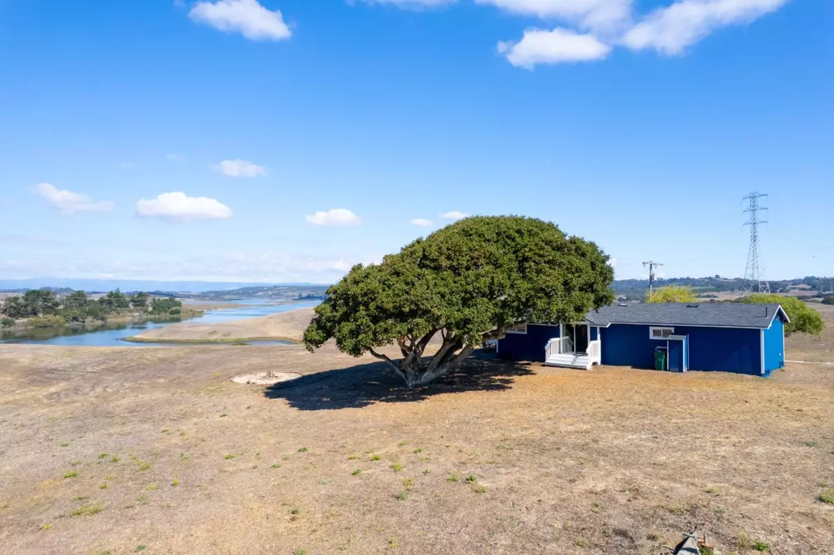 Moss Landing, CA 95039,13265 Avila RD