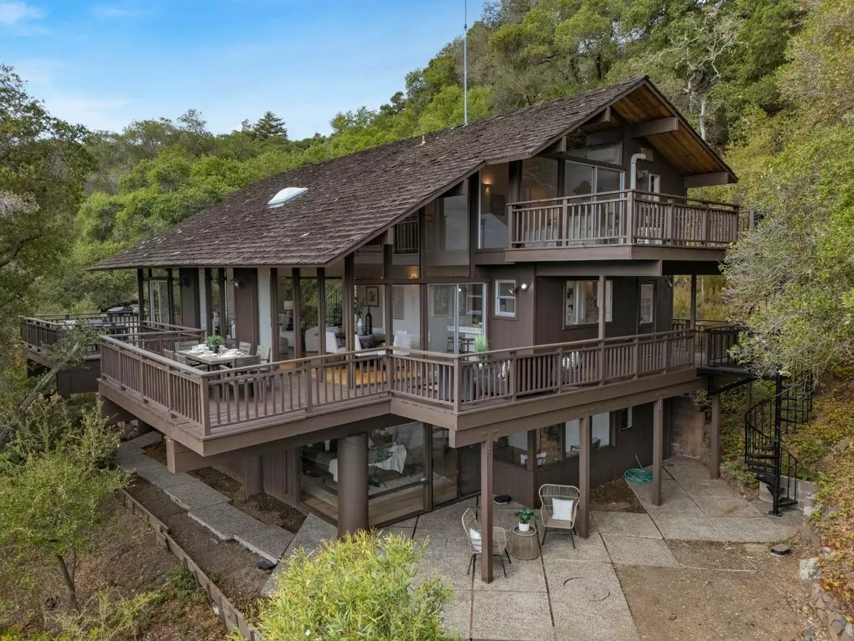 Portola Valley, CA 94028,435 Golden Oak DR