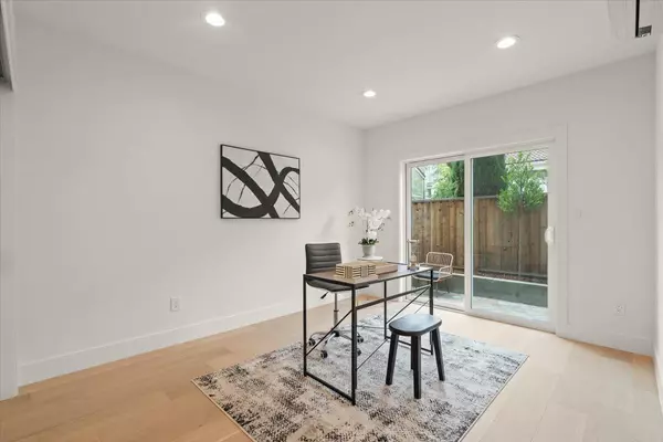 Campbell, CA 95008,186 Rincon AVE