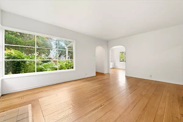 Redwood City, CA 94062,125 Warwick ST