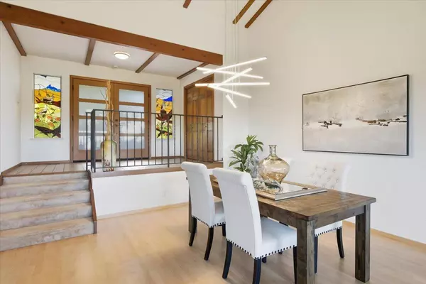 Belmont, CA 94002,3303 Haskins DR