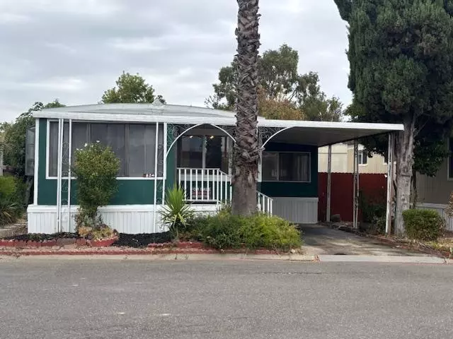 824 Spindrift Ave 824, San Jose, CA 95134